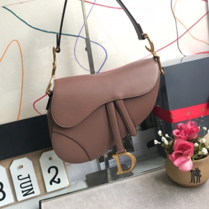 M0446 Dior SaddleСţƤ����� Dior������ DiorŮ�� ��ɳɫ