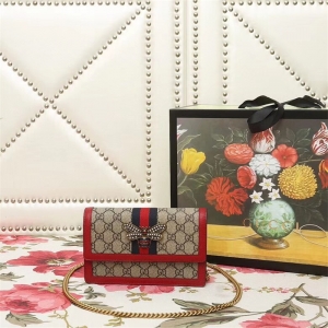 476079 CucciŮ�� �ų۰��� Queen Margaretϵ�� ������ִ� ���