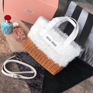 5BA076 MiuMiuŮ�� ��������� ���ë�ִ� ��֯������ �����Ӱ� ��ɫ