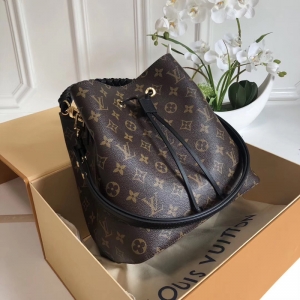 M43985 LV N��ONO�� �ִ� LVŮ�� ��֯�ֱ� LVˮͰ�� ��ɫ