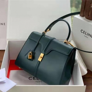 Celine���� ����Ů�� 19�¿� �������� �к�СţƤ�� Celine�����Ů�� ��ɫ