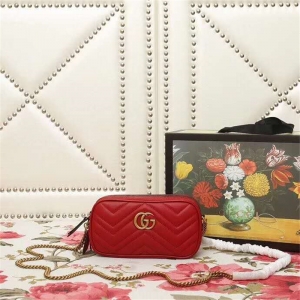546581 GucciŮ�� Marmontϵ�� �ų۵���� ����˫G ��������� ��ɫ