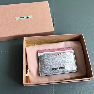 5MC208 MiuMiu���� ����ƴɫϵ�� ����ţƤɽ���� ����ƴɫ���� �۰���