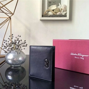 660412 Ferragamo�Ƹ���Ľ ����ţƤ ���� ��ҳ���� �̿���ʿǮ�� ��ɫ