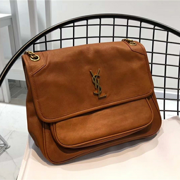 YSLʥ���� NIKI���� �ɰ�����Ƥ ��� YSL������ ǳ��ɫ