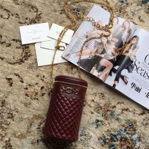 572298 Gucci笷�Ƥ������ ����ʽ���ο� GucciԲͲ�� ���ɫ