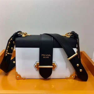 1BD178 Prada Cahier�ִ� ��� СţƤ �����ﵥ��б��� �����