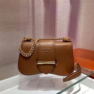 1BD184 Prada SidonieŮ�� �������ִ� СţƤ ������������ ��ɫ