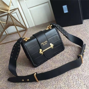Prada cahierŮ�� ������ţƤ ��֯��ư��� �����ﵥ��б��� ��ɫ