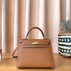 Hermes Kellyϵ�� �����˿���� ���ֹ����ư� 25cm epsomƤ������ ��ɫ
