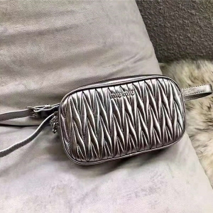 5BL005 MiuMiu���� ����Ƥ �������� ���� ��������� ǹɫ