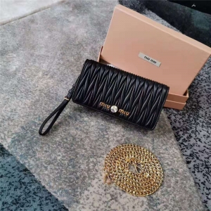 5ZH029 MiuMiuר���¿� С��Ƥ ���ѷ�������С�� ��ɫ