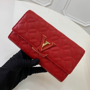 M68590 LV CAPUCINES Ǯ�� LV����Ůʿ����Ǯ�� ��ɫ