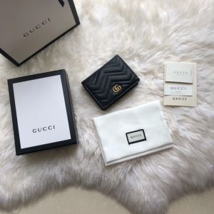 546580 Gucci GG Marmont笷�V��Ƥ��С��Ǯ�� ��ɫ