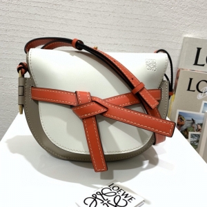 321 Loewe������ Gate С�� ����ͷ��ţƤ������ �װ�ɫ