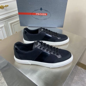 4E3400 Prada ֯���Ƥ���˶�Ь ������2020�¿������˶�Ь ��ɫ
