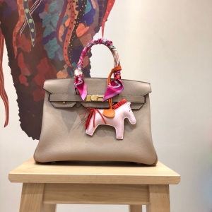 Hermes Birkinϵ�� �����˲���� ���ֹ����ư� 30cm TOGOƤ ����