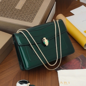 BVLGARI������ Serpenti Foreverϵ��Ů�� ��Ƥ��ͷ�� ��ĸ��