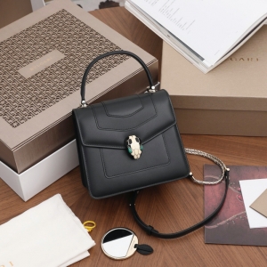 Bvlagari������ Serpenti Foreverϵ�з���Ů�� ������������ͷ�� ��ɫ