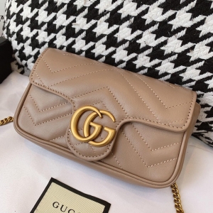 476433 DSVRT 5729 Gucci GG Marmontϵ��笷�Ƥ�ﳬ�����ִ� ��ɫ