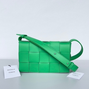 Bottega Veneta ��羼� Intreccio��֯Ƥ�� Cassetteб��� ������