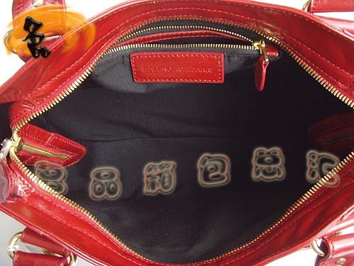 084332B �¿��ɫţƤʱ��Ůʿ ����� BALENCIAGA���������� б���