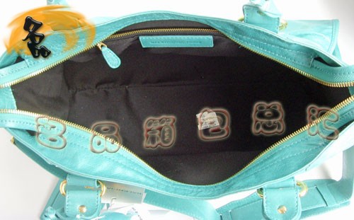 084328B BALENCIAGA ʱ��Ůʿ��ɫţƤ����� ���������� �¿�Ůʿб���