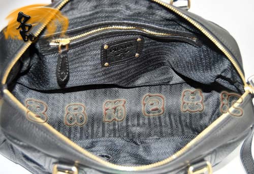 80044 �������¿�ߵ�ţƤŮ�� Prada����� Pradaб��� ��ɫ