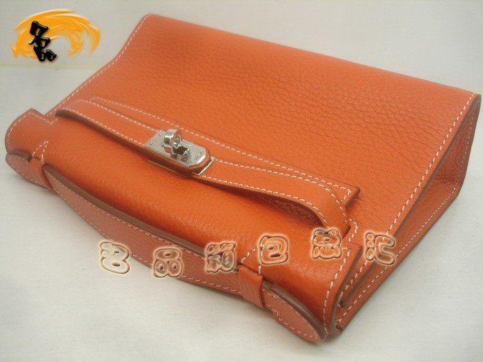 Hermes ��֦��  ����� Hermes �¿�ʱ������Ů�� Hermes Kelly �����