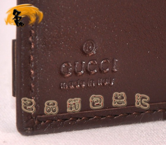 233102 ר��Ʒ�� GUCCI˫GţƤѹ��Ǯ�� GUCCI�̿�Ǯ�� �а� ��ɫ