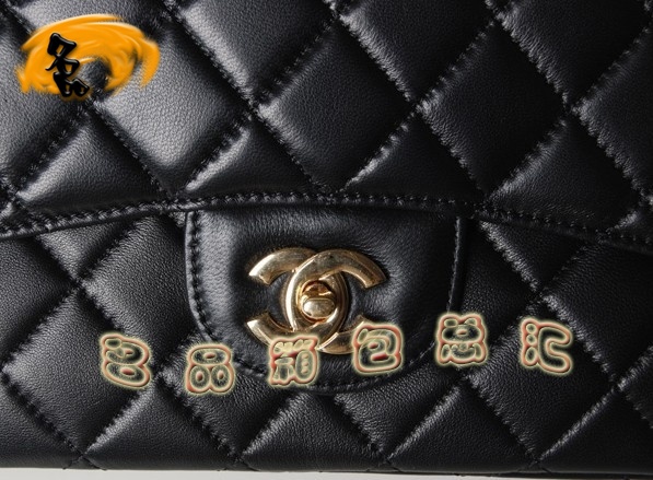 36070 һ��һƷ�� Chanel��Ƥ2.55ϵ��Ůʿ����� Chanelб��� ��ɫ 33cm
