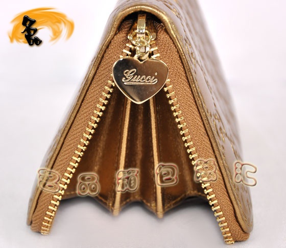 154591 һ��һƷ�� Gucci����ţƤ˫Gѹ��ʱ������ŮʿǮ�� Gucci����Ǯ�� ��ɫ