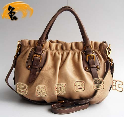 80066 ��ƷƷ�� Prada���¿� ����ţƤʱ��Ů�� Pradaб��� Prada����� �װ�ɫ