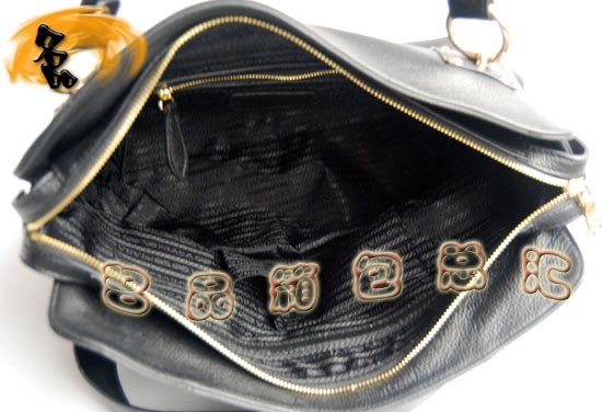 65826 Prada���¿� ������ʱ��Ůʿ����� Prada���ڸߵ�ţƤŮ�� ��ɫ