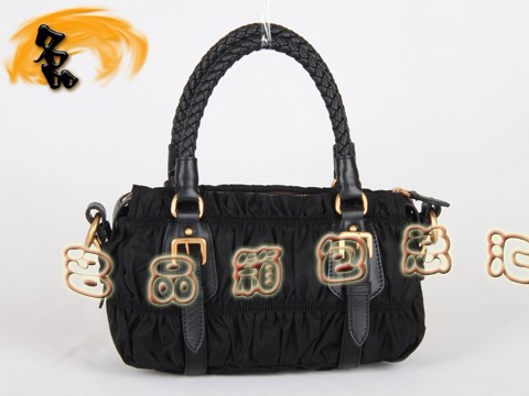 BN1338 �������ˮ��������б��� ���¿�����ϵ��Ů�� Prada����� ��ɫ