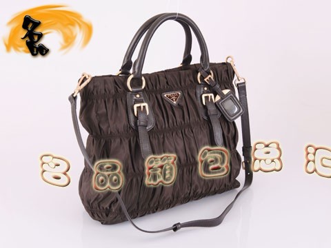 BN1618 �������ˮ��������Ůʿб��� Prada����� ���¿�����ϵ��Ů�� ��ɫ