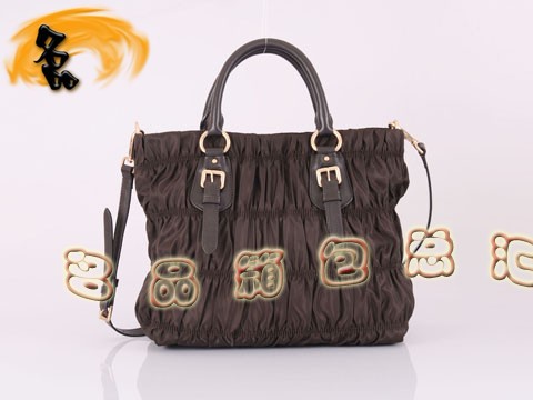 BN1618 �������ˮ��������Ůʿб��� Prada����� ���¿�����ϵ��Ů�� ��ɫ