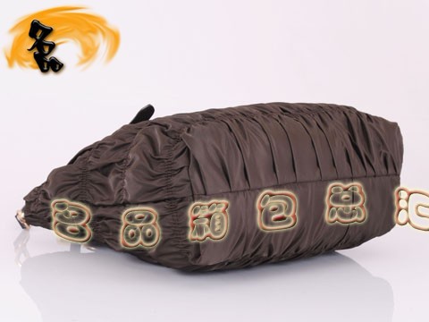 BN1618 �������ˮ��������Ůʿб��� Prada����� ���¿�����ϵ��Ů�� ��ɫ