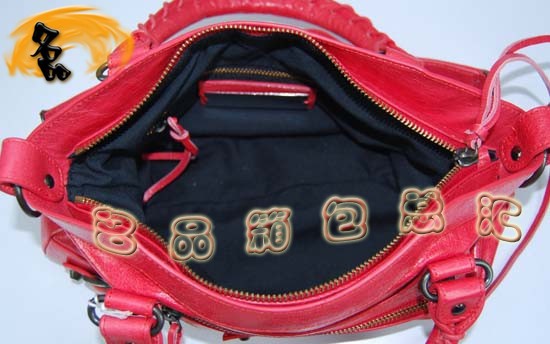 103208  �������һ����� Balenciaga����� ������Ƥʱ��Ů�� ����� ǳ��ɫ