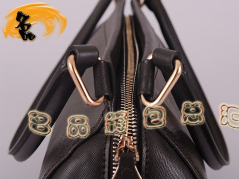 BR4418  Prada����� ����������� �¿�Ůʿ���а� ����ͷ��ţƤŮ�� ��ɫ