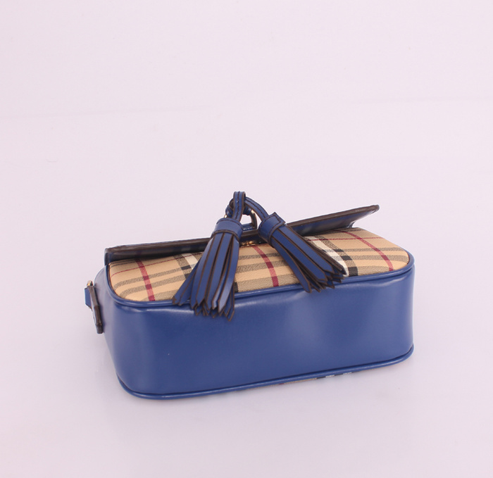 Burberry�ͱ����¿�Ů������б�� 5001010ǳ��
