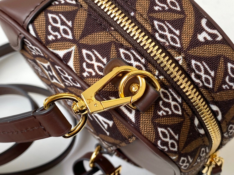 M57168 LV DEAUVILLE 迷你手袋 LV1854系列相机包 棕红色