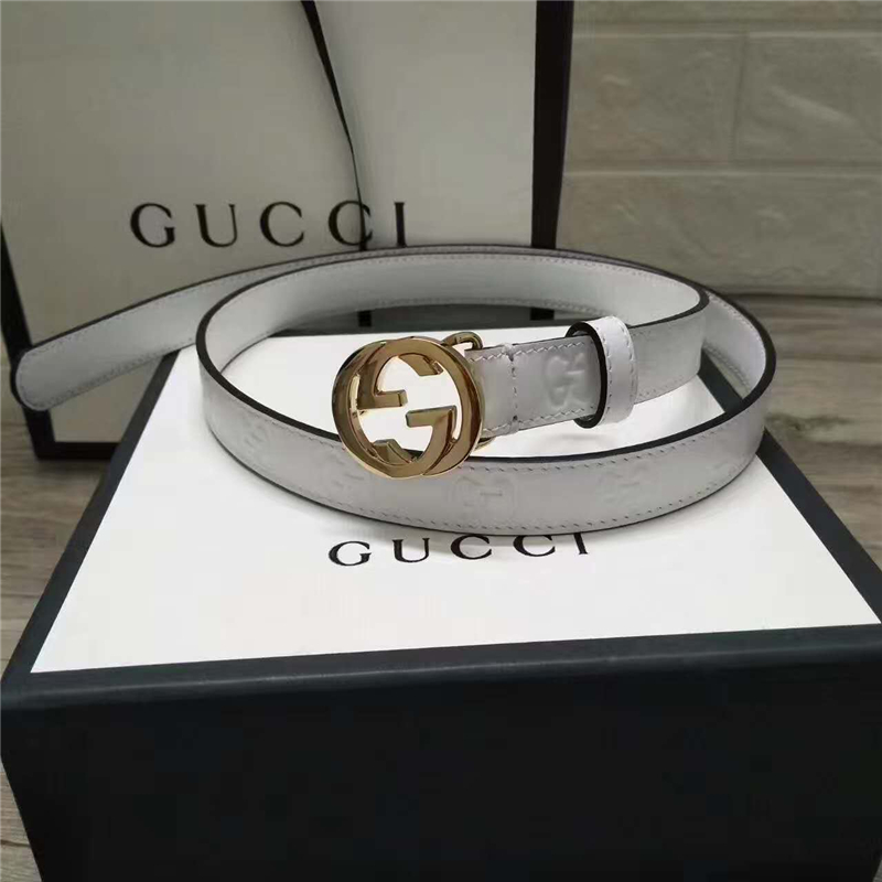 Gucci 新款 进口原版小牛皮压花 女士腰带 双G扣头 双面可用 白色金扣